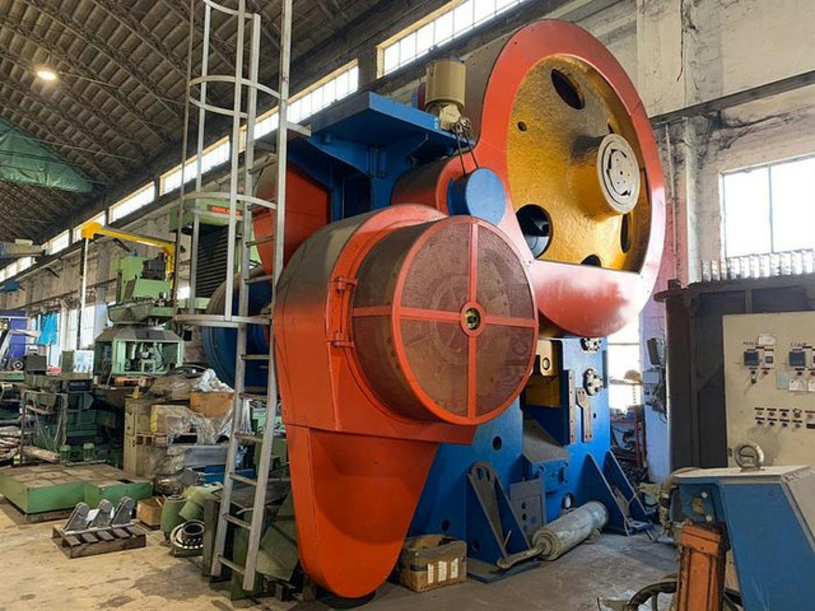 True-to-scale 3D simulation