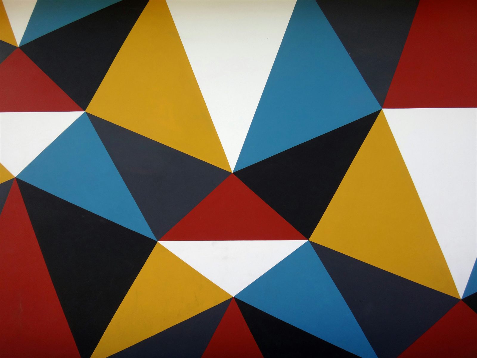 Synchronized Exploded Assemblies & Cutaways